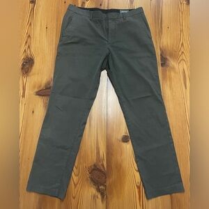 🔥 BONOBOS Weekday Warrior Stretch Dress Pants - Athletic Fit - Olive Green